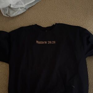 Gildan Black Crew Neck Sweater